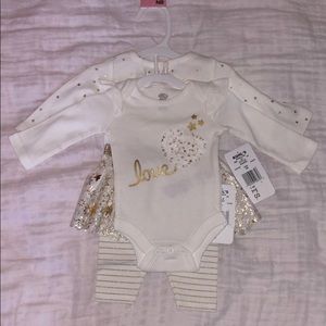 💕4 for 20 💕 bundle and i’ll send you a 20 offer!